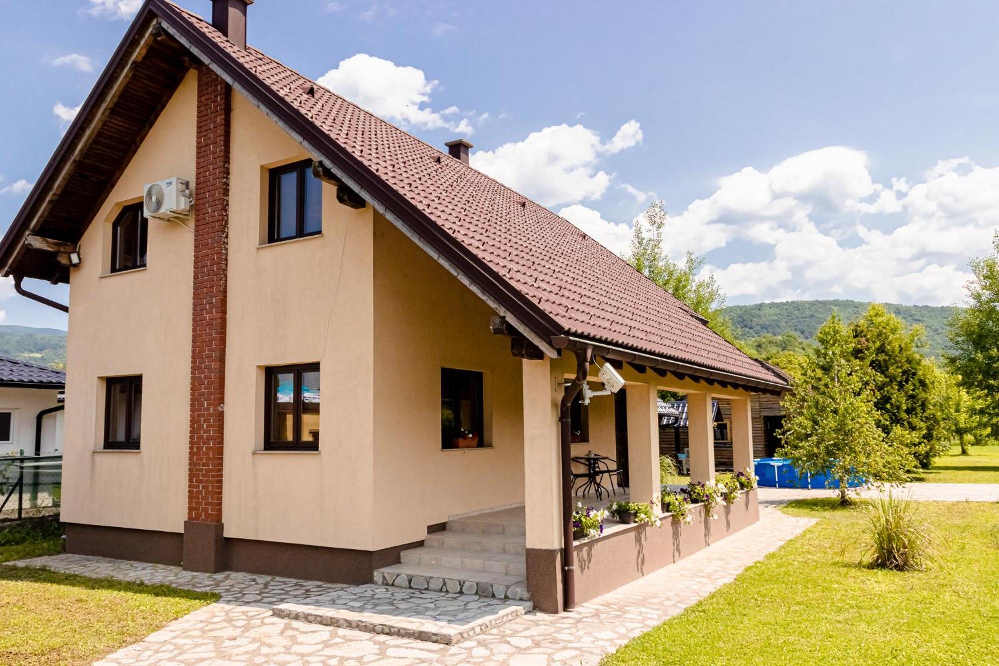 Holiday Home Avita Bihac Ngoại thất bức ảnh